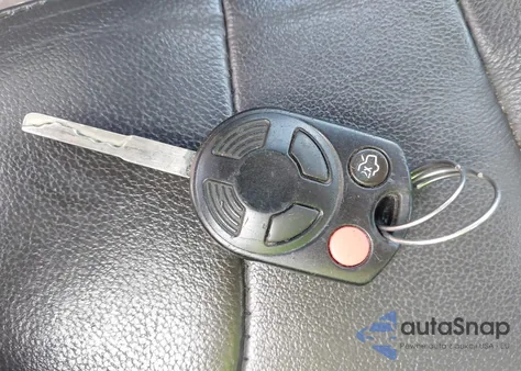 2013 Ford Focus Se z USA, uszkodzony, nr VIN 1FADP3F2XDL336921